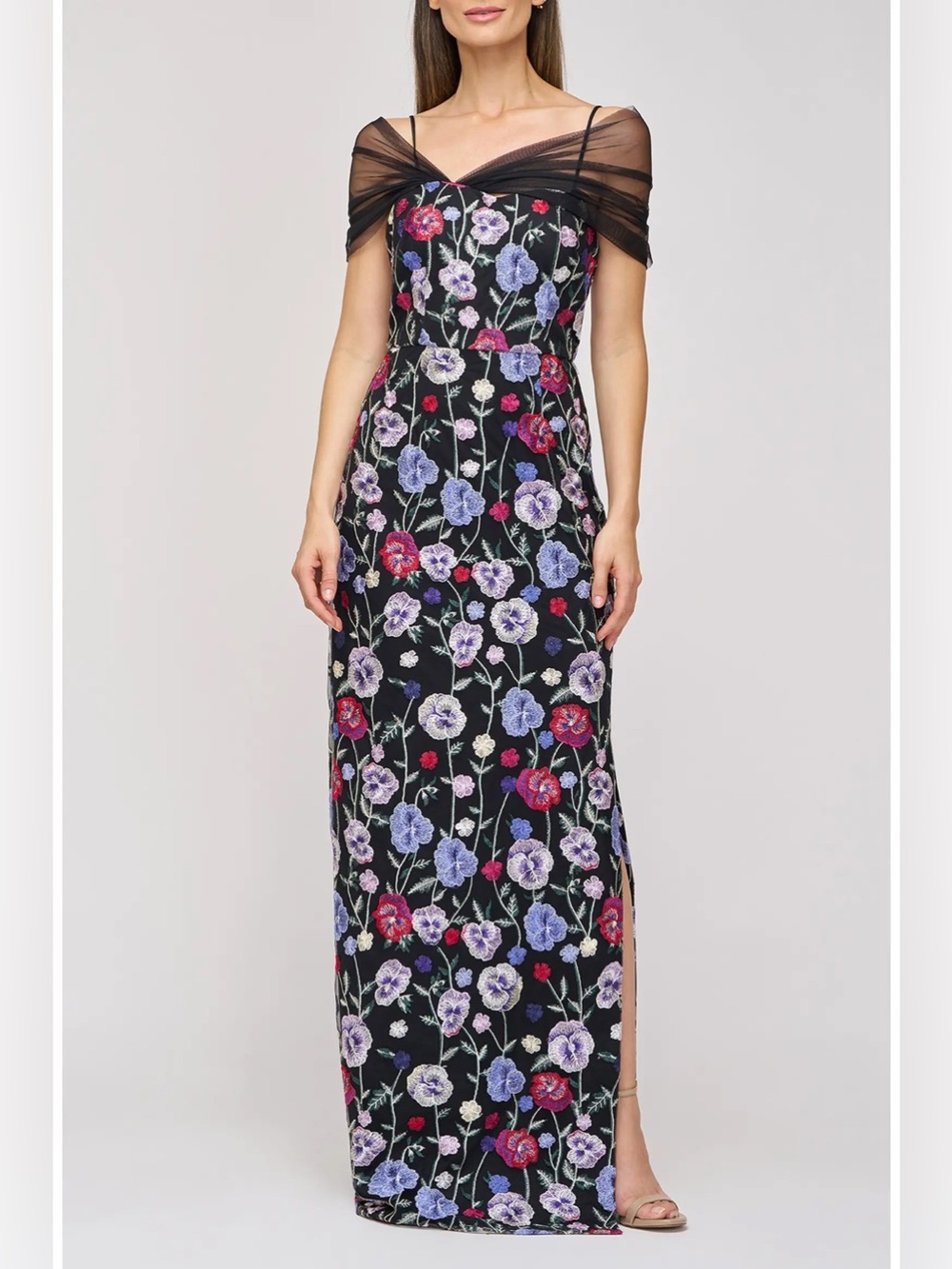 JS Collections Stormi Floral Embroidery Mesh Gown NWT Size 4 Black Multi